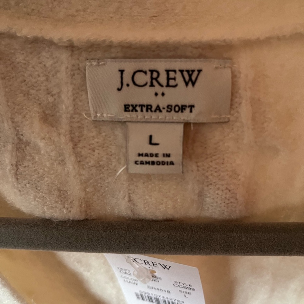 NWT J. Crew Ivory Cable Knit Cardigan - Picture 2 of 3